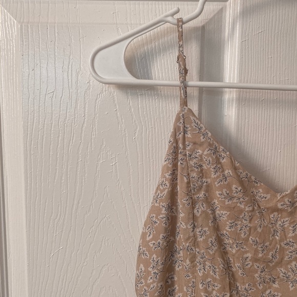 Floral Dress - Picture 2 of 3